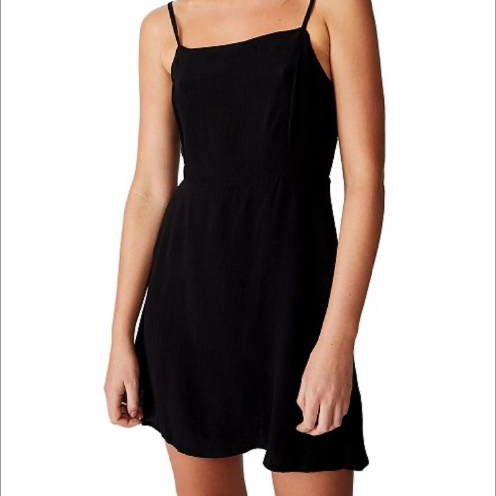 Simple cute black dress 🖤